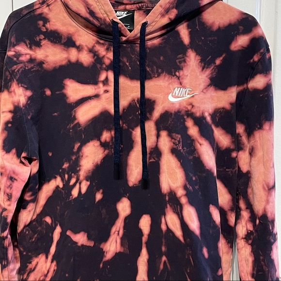 Nike Other - MENS Custom Bleach Nike Hoodie